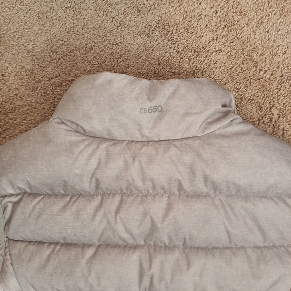 Eddie Bauer EB650 Down Puffer Vest | sz small, light gray - Picture 4 of 6